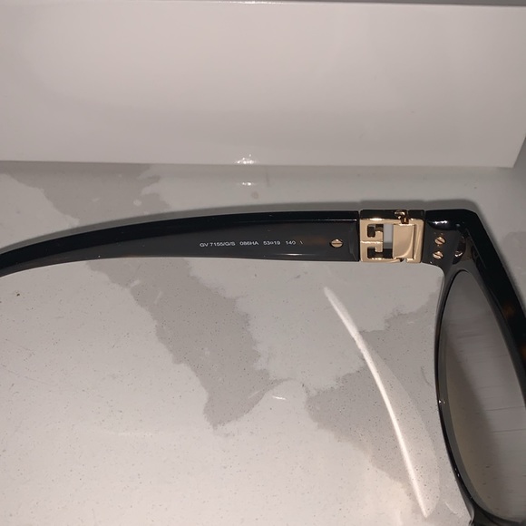 Givenchy GV7155/086HA Sunglasses - Picture 7 of 9